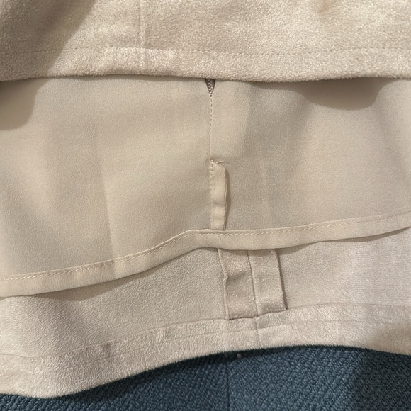 BcbgMaxAzria Tan faux suede sleeveless zipper back top xxs - Picture 7 of 7